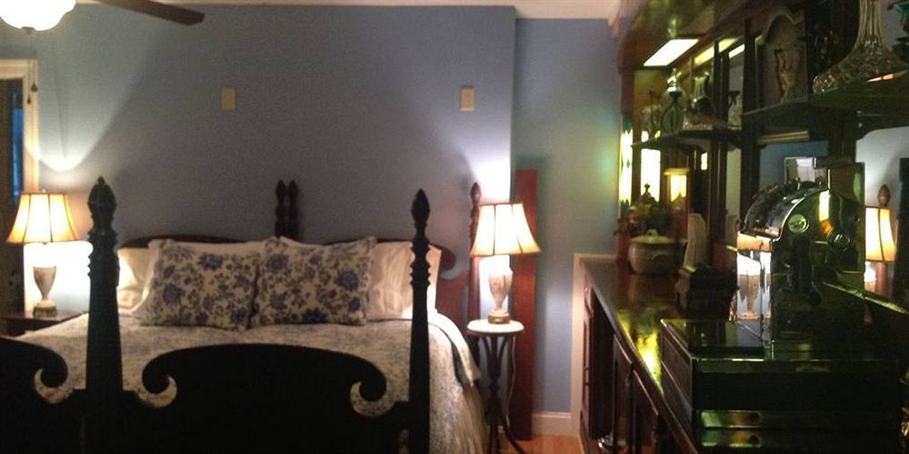 The Red Hook Country Inn, An "Old Rhinebeck" Bed & Breakfast Exterior foto