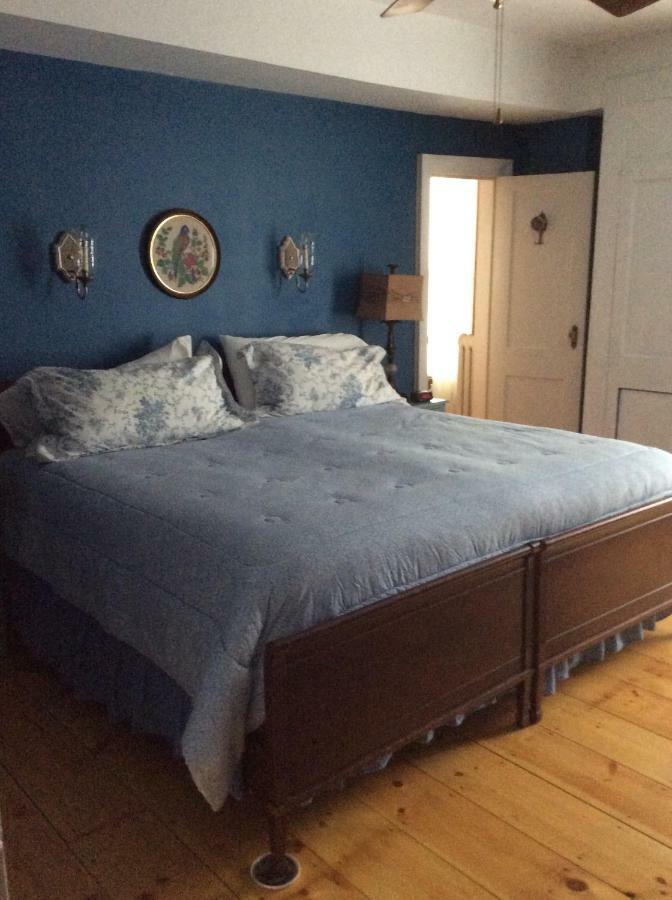 The Red Hook Country Inn, An "Old Rhinebeck" Bed & Breakfast Exterior foto
