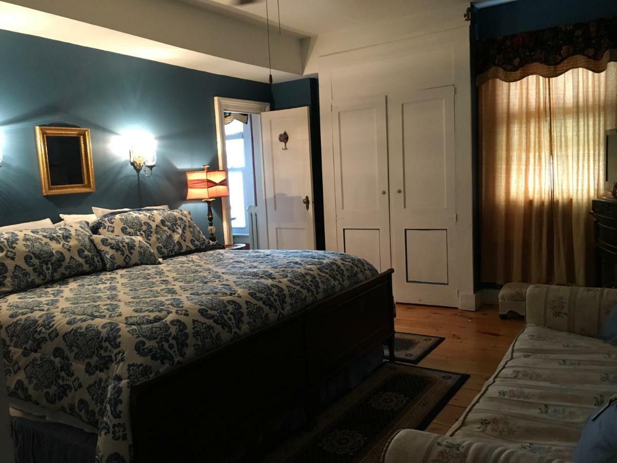 The Red Hook Country Inn, An "Old Rhinebeck" Bed & Breakfast Exterior foto